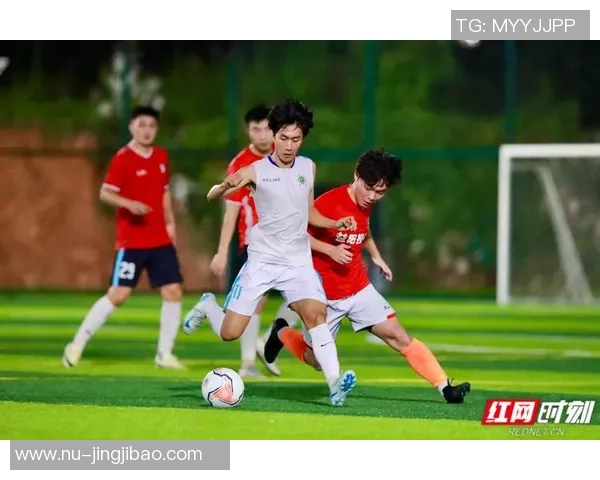 从贫困家庭到绿茵场传奇这些足球巨星如何用汗水书写自己的逆袭人生 从贫困家庭到绿茵场传奇这些足球巨星如何用汗水书写自己的逆袭人生